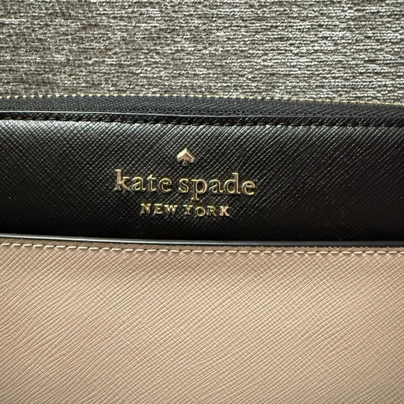 Kate Spade New York Staci Continental Wallet, color warm beige multi - Picture 3 of 9